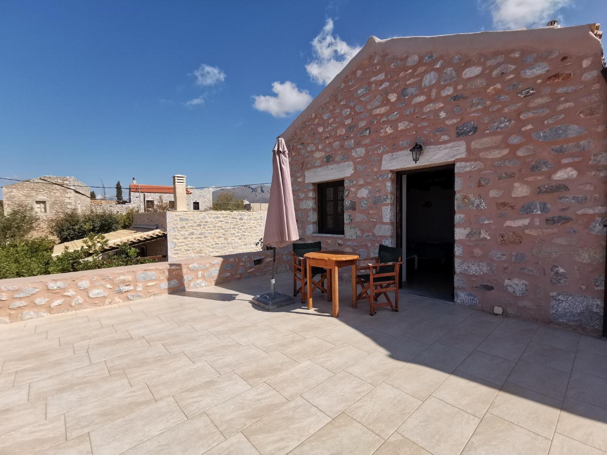 Guesthouse Toxotis Pírgos Dhiroú Dış mekan fotoğraf