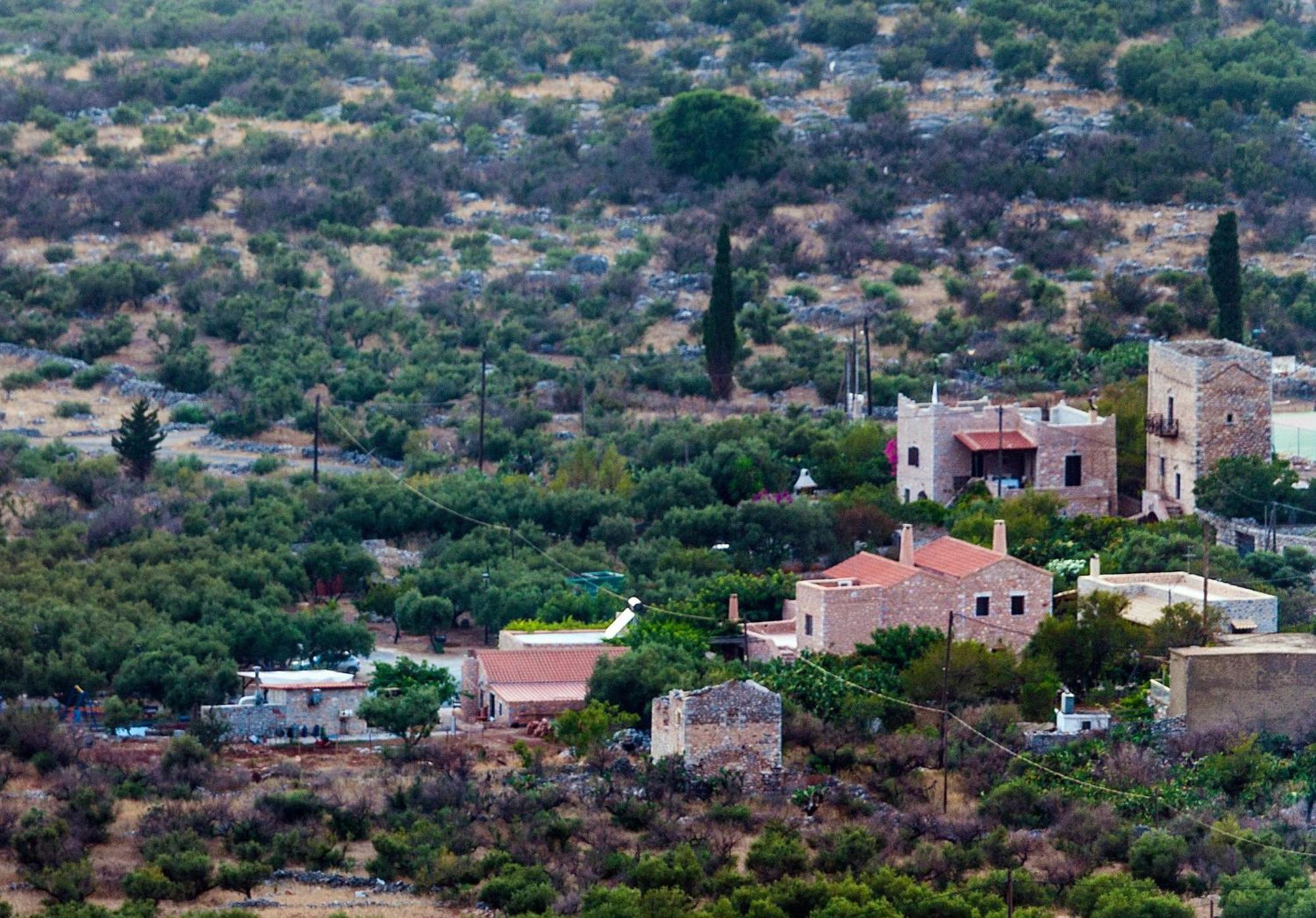 Guesthouse Toxotis Pírgos Dhiroú Dış mekan fotoğraf